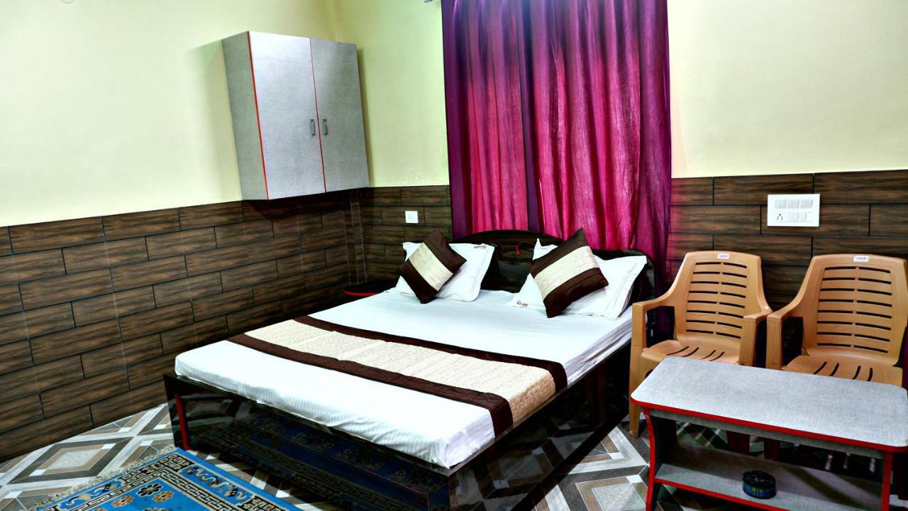 Hotel Moti Mahal,Varanasi Exteriör bild
